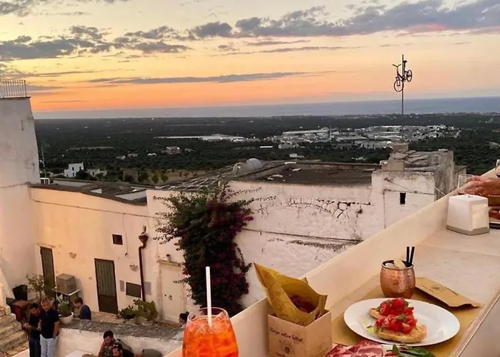 公寓 La Dimora Del Sole A 奥斯图尼